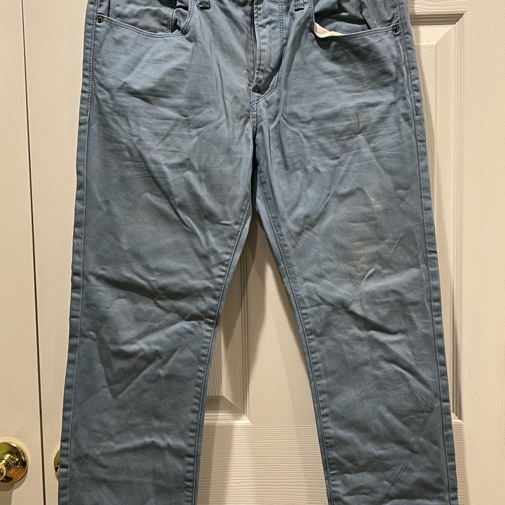 NWOT Express Men's Denim Blue Straight Jeans